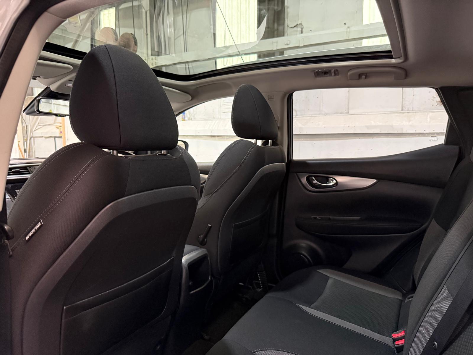 Nissan Qashqai 1.2 DIG-T N-Connecta SUV 5dr Petrol XTRON Euro 6 (s/s) (115 ps)