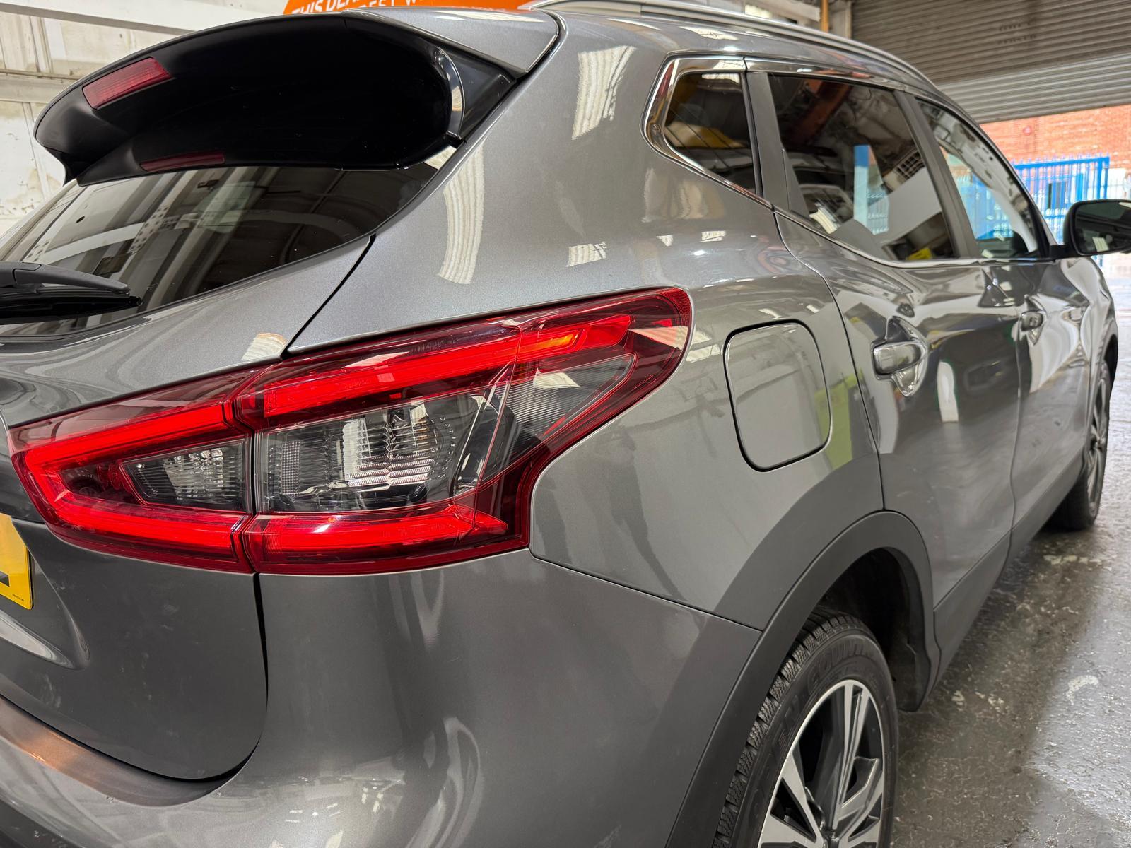 Nissan Qashqai 1.2 DIG-T N-Connecta SUV 5dr Petrol XTRON Euro 6 (s/s) (115 ps)