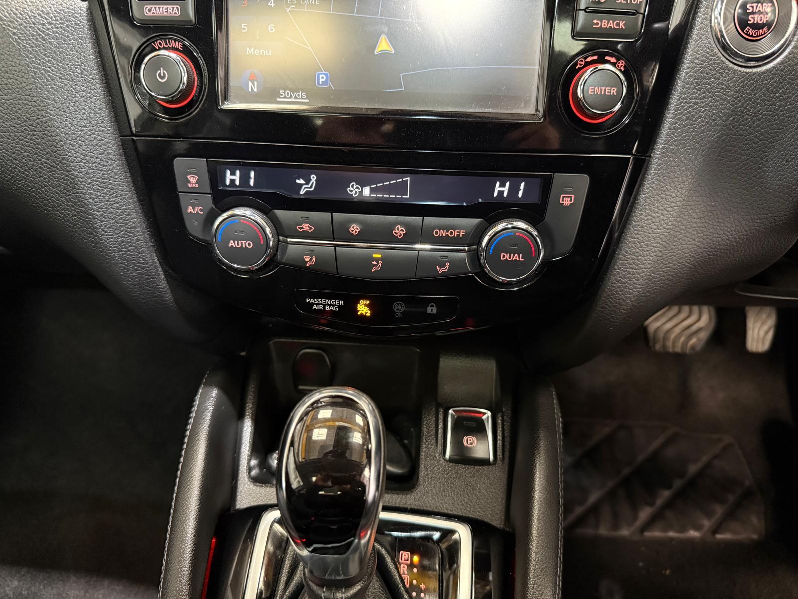 Nissan Qashqai 1.2 DIG-T N-Connecta SUV 5dr Petrol XTRON Euro 6 (s/s) (115 ps)