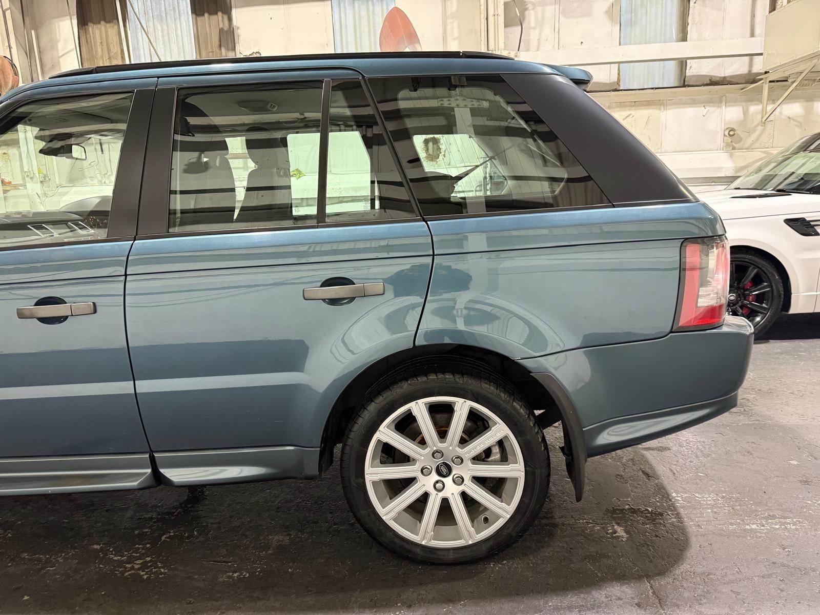 Land Rover Range Rover Sport 3.0 TD V6 SE SUV 5dr Diesel CommandShift 4WD Euro 4 (245 ps)