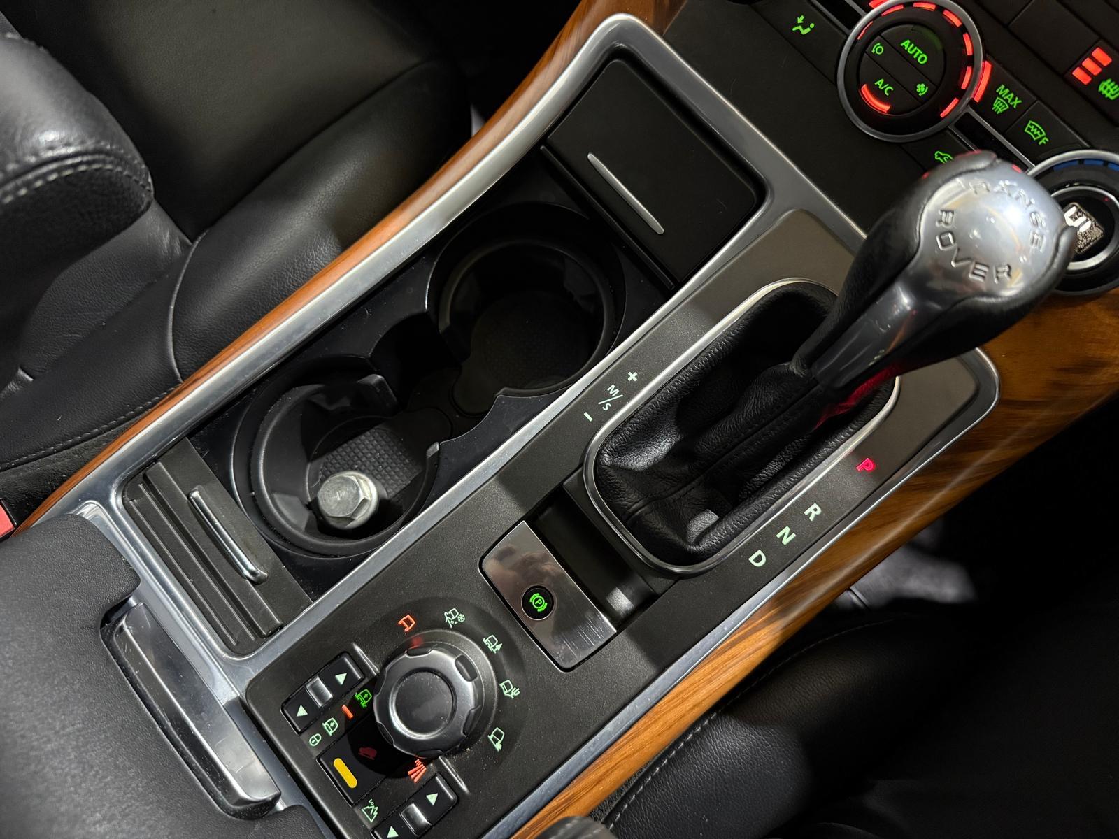 Land Rover Range Rover Sport 3.0 TD V6 SE SUV 5dr Diesel CommandShift 4WD Euro 4 (245 ps)