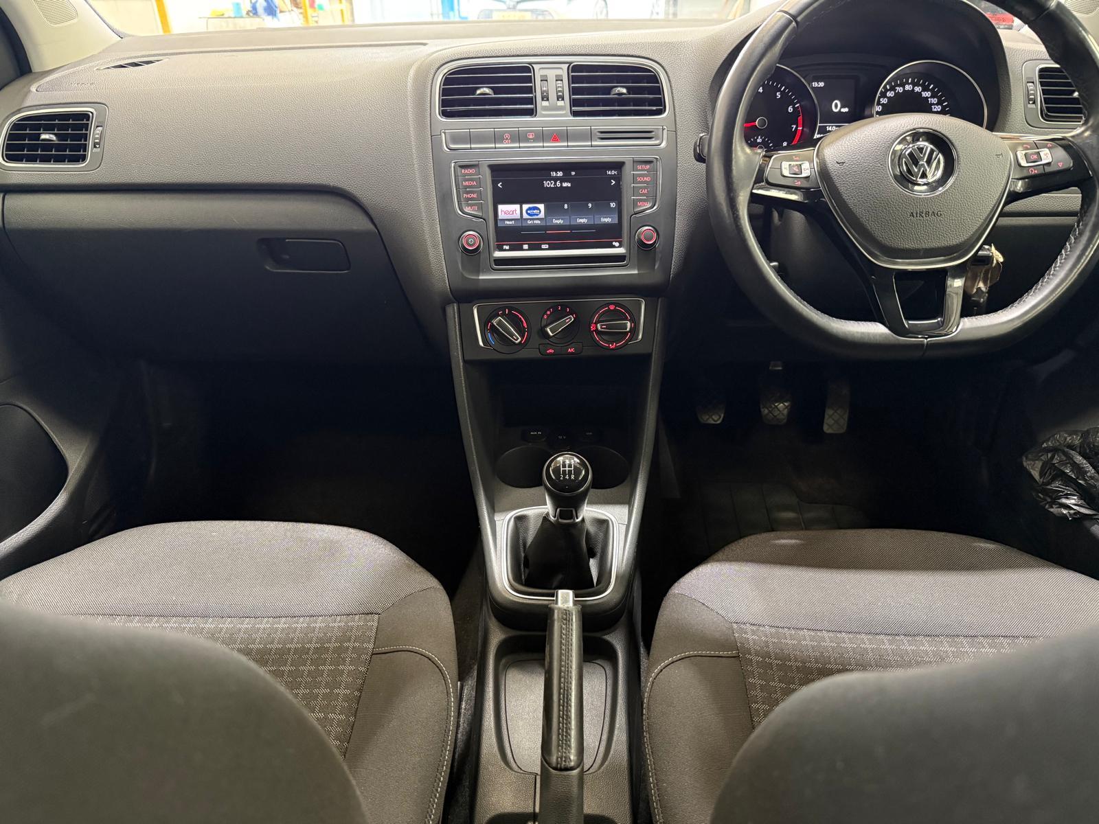 Volkswagen Polo 1.0 BlueMotion Tech SE Hatchback 5dr Petrol Manual Euro 6 (s/s) (60 ps)