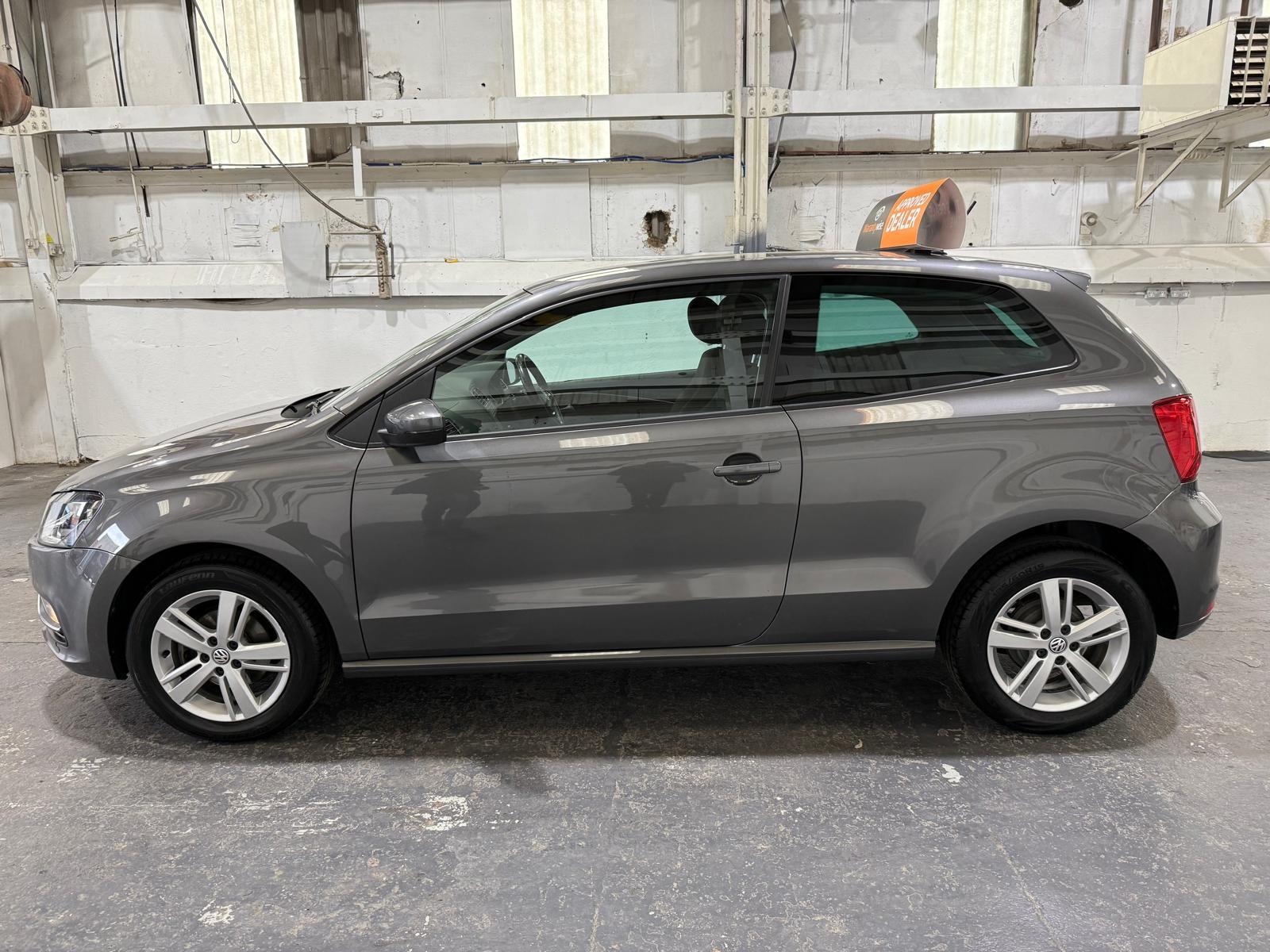 Volkswagen Polo 1.0 BlueMotion Tech Match Hatchback 3dr Petrol Manual Euro 6 (s/s) (75 ps)