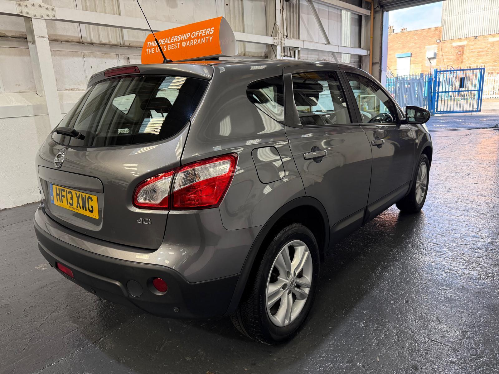 Nissan Qashqai 1.5 dCi Acenta SUV 5dr Diesel Manual 2WD Euro 5 (110 ps)