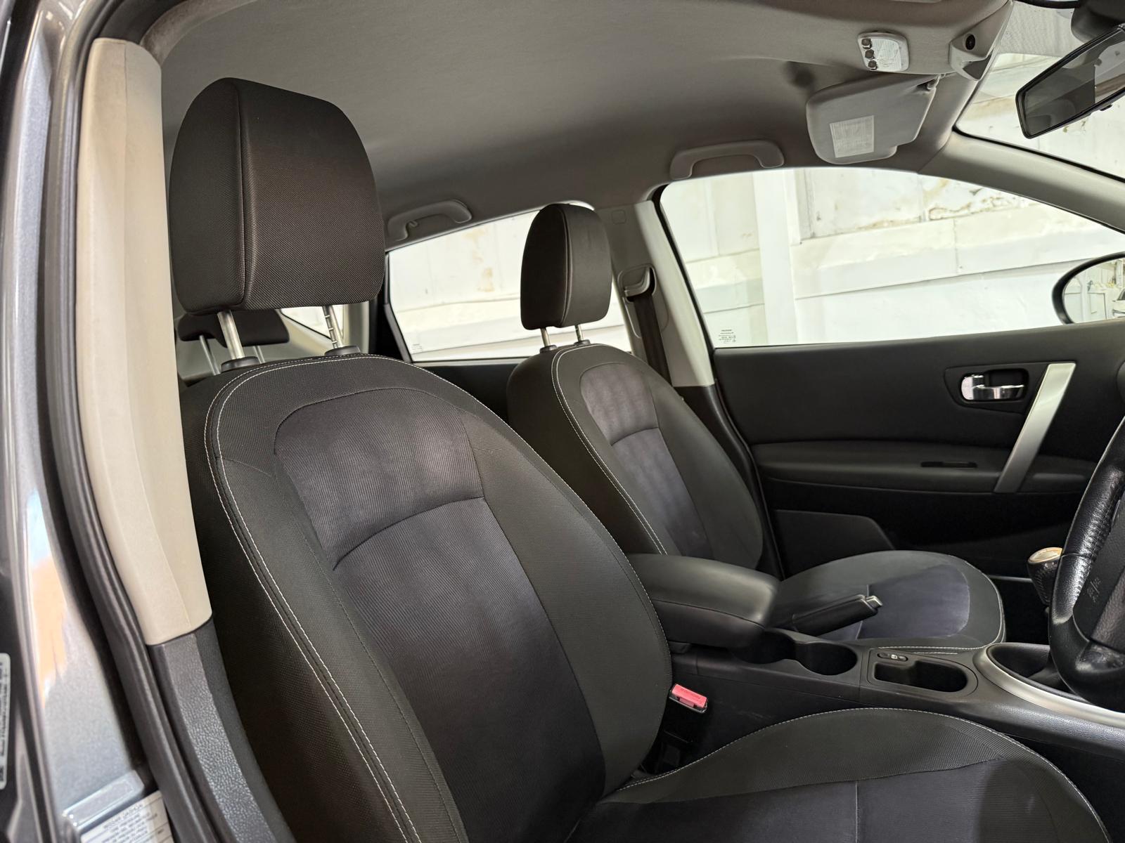 Nissan Qashqai 1.5 dCi Acenta SUV 5dr Diesel Manual 2WD Euro 5 (110 ps)