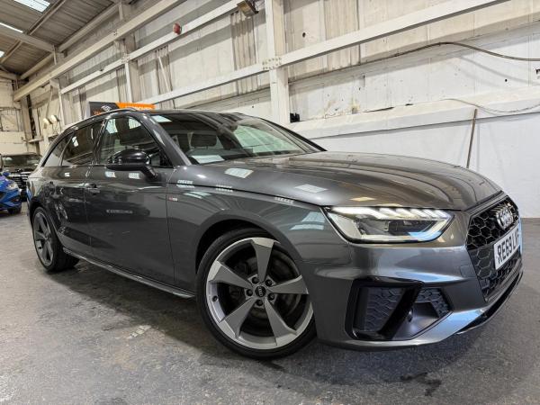 Audi A4 Avant 2.0 TDI 35 Black Edition Estate 5dr Diesel S Tronic Euro 6 (s/s) (163 ps)