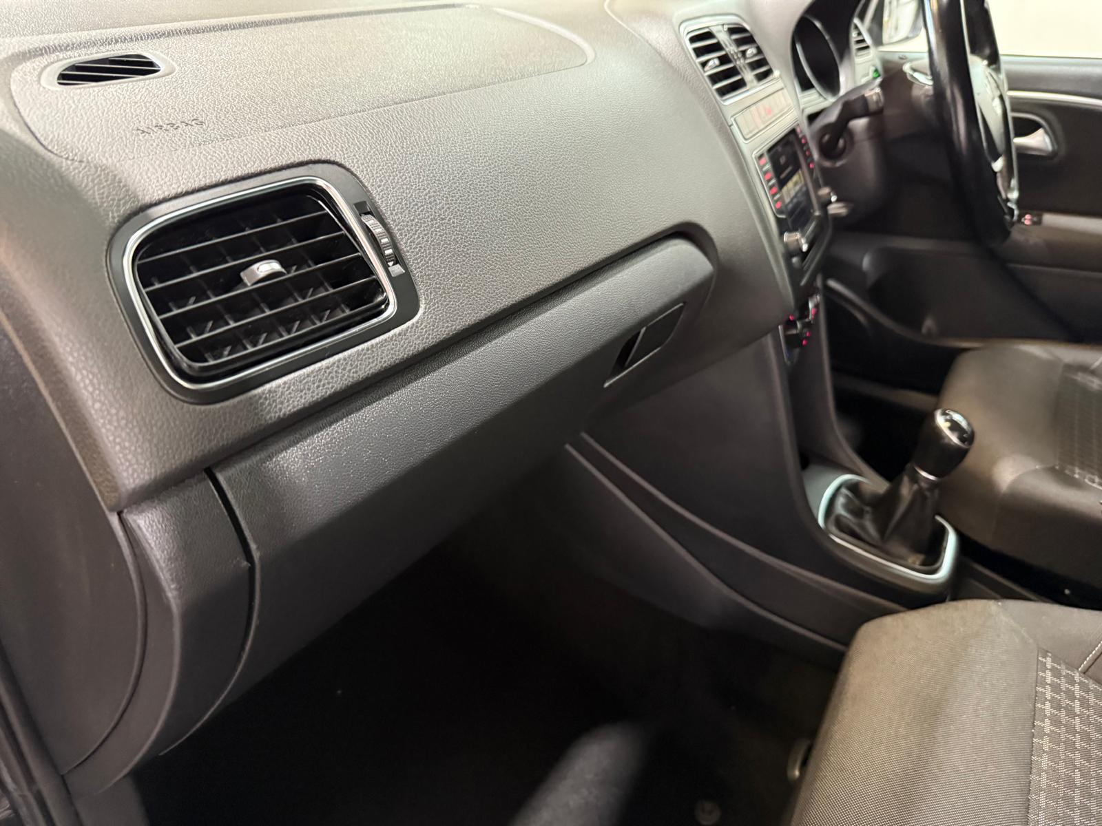 Volkswagen Polo 1.0 BlueMotion Tech Match Hatchback 3dr Petrol Manual Euro 6 (s/s) (60 ps)
