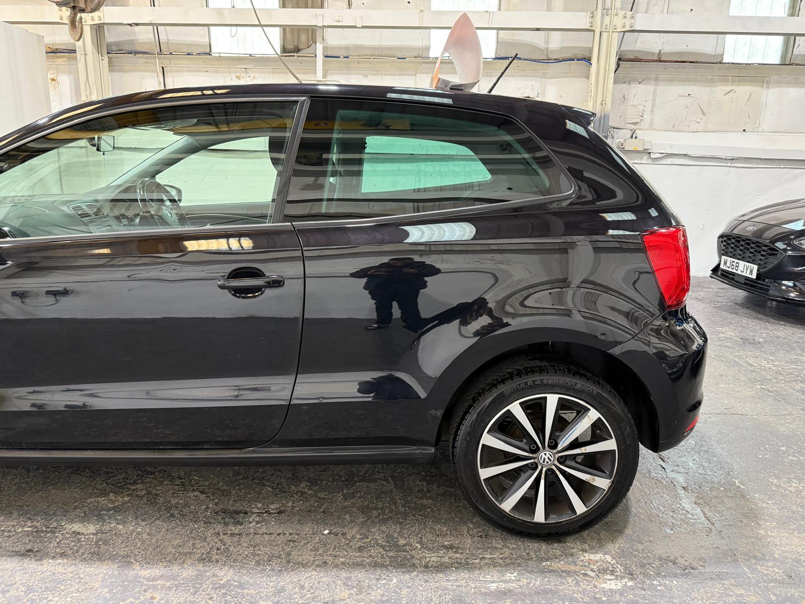 Volkswagen Polo 1.0 BlueMotion Tech Match Hatchback 3dr Petrol Manual Euro 6 (s/s) (60 ps)