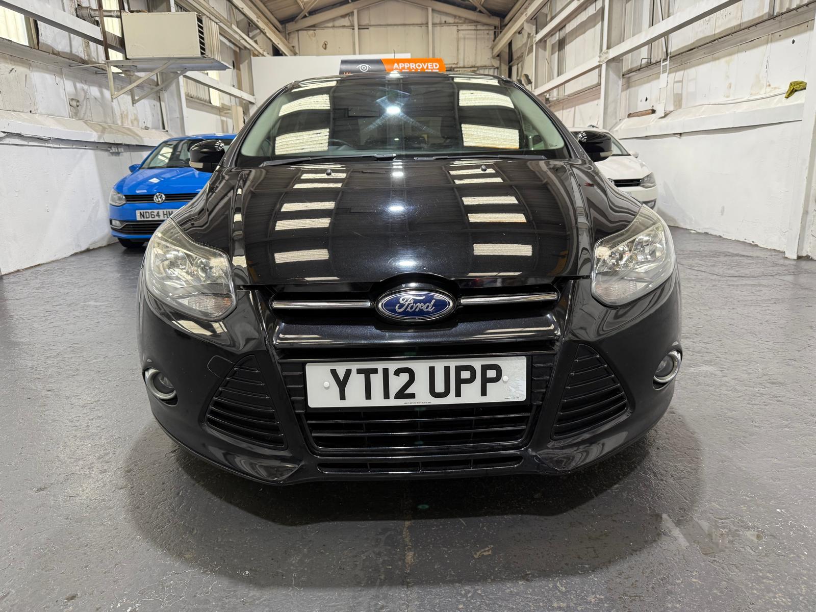 Ford Focus 1.6 TDCi Titanium Hatchback 5dr Diesel Manual Euro 5 (s/s) (115 ps)