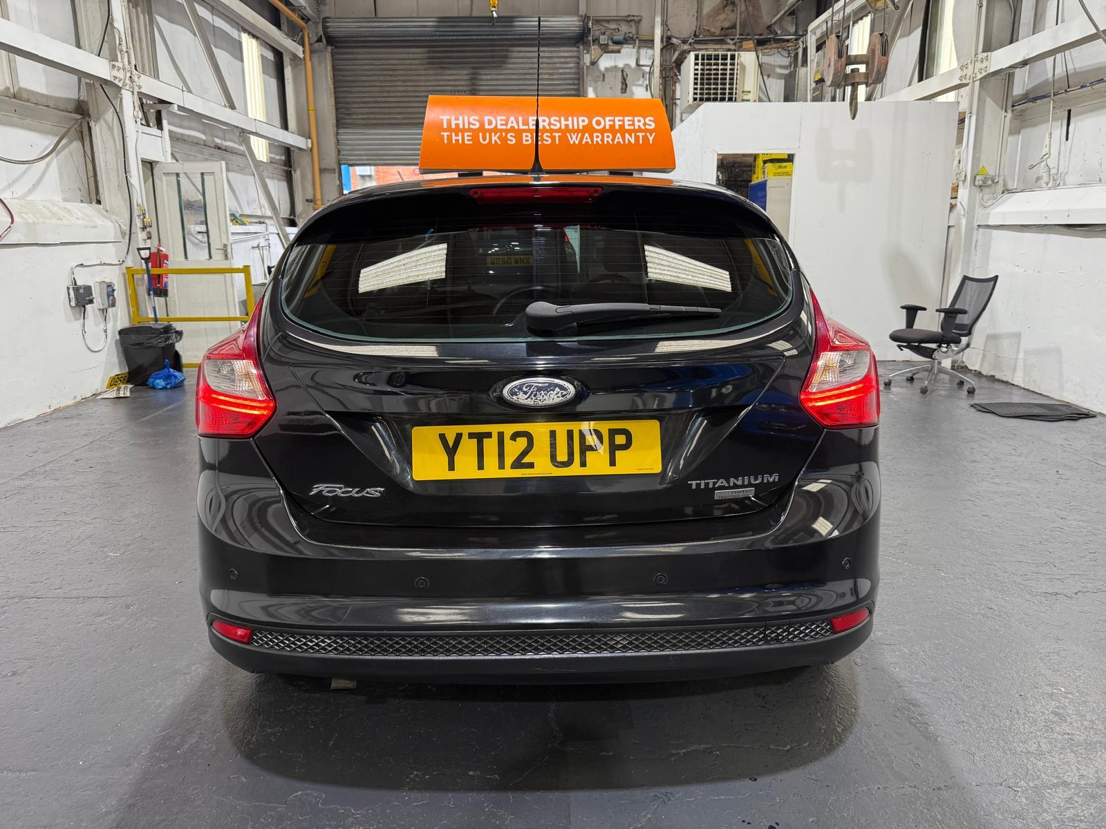 Ford Focus 1.6 TDCi Titanium Hatchback 5dr Diesel Manual Euro 5 (s/s) (115 ps)