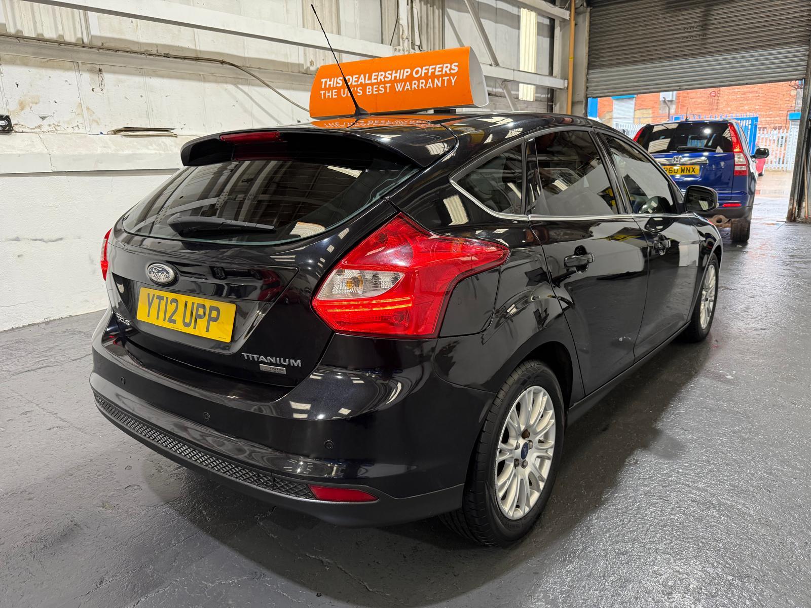 Ford Focus 1.6 TDCi Titanium Hatchback 5dr Diesel Manual Euro 5 (s/s) (115 ps)