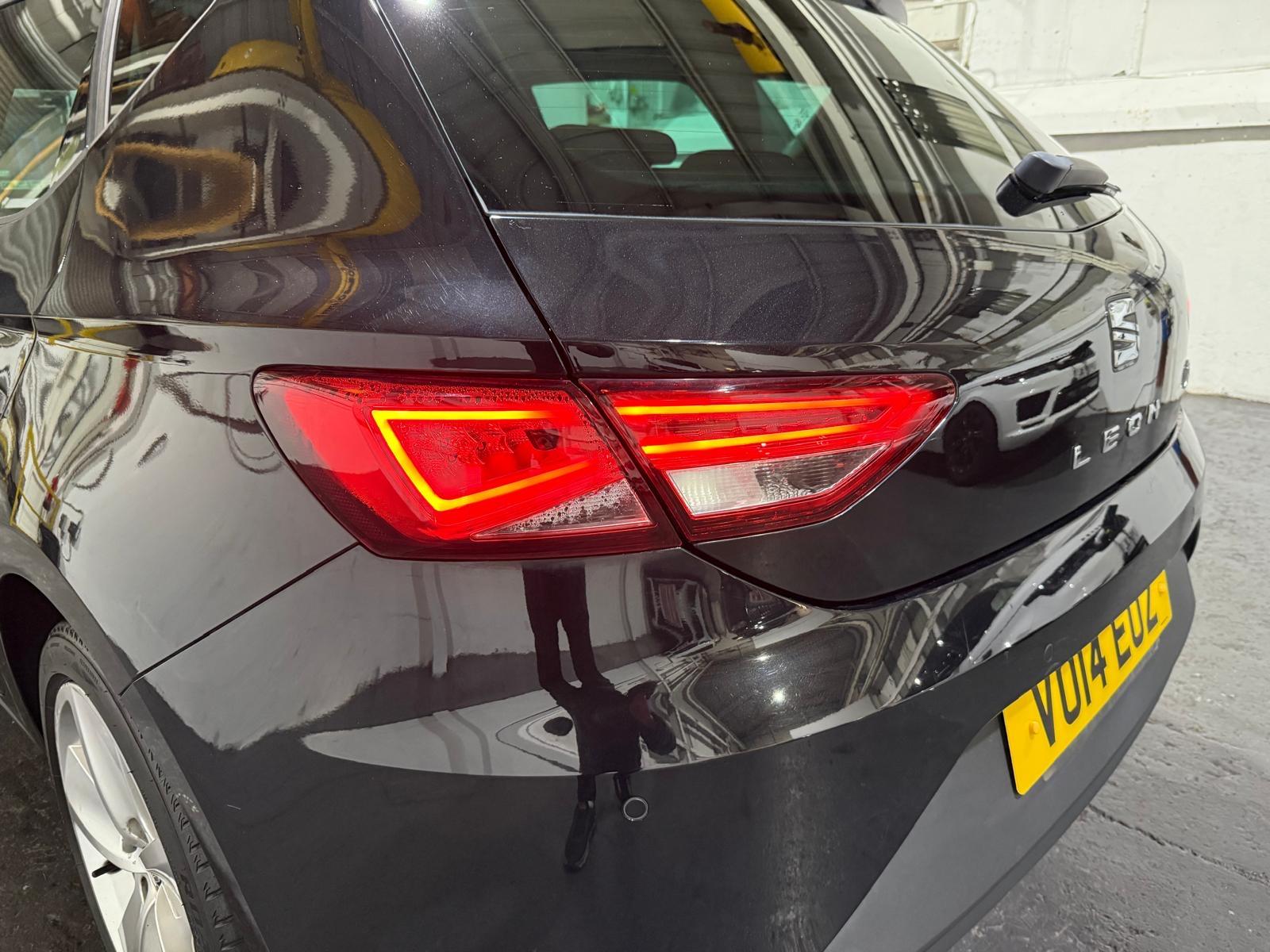 SEAT Leon 2.0 TDI CR FR Hatchback 5dr Diesel Manual Euro 5 (s/s) (150 ps)