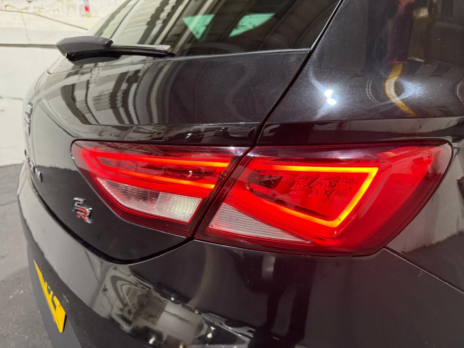 SEAT Leon 2.0 TDI CR FR Hatchback 5dr Diesel Manual Euro 5 (s/s) (150 ps)