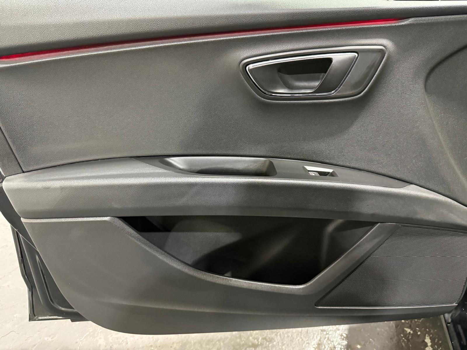 SEAT Leon 2.0 TDI CR FR Hatchback 5dr Diesel Manual Euro 5 (s/s) (150 ps)