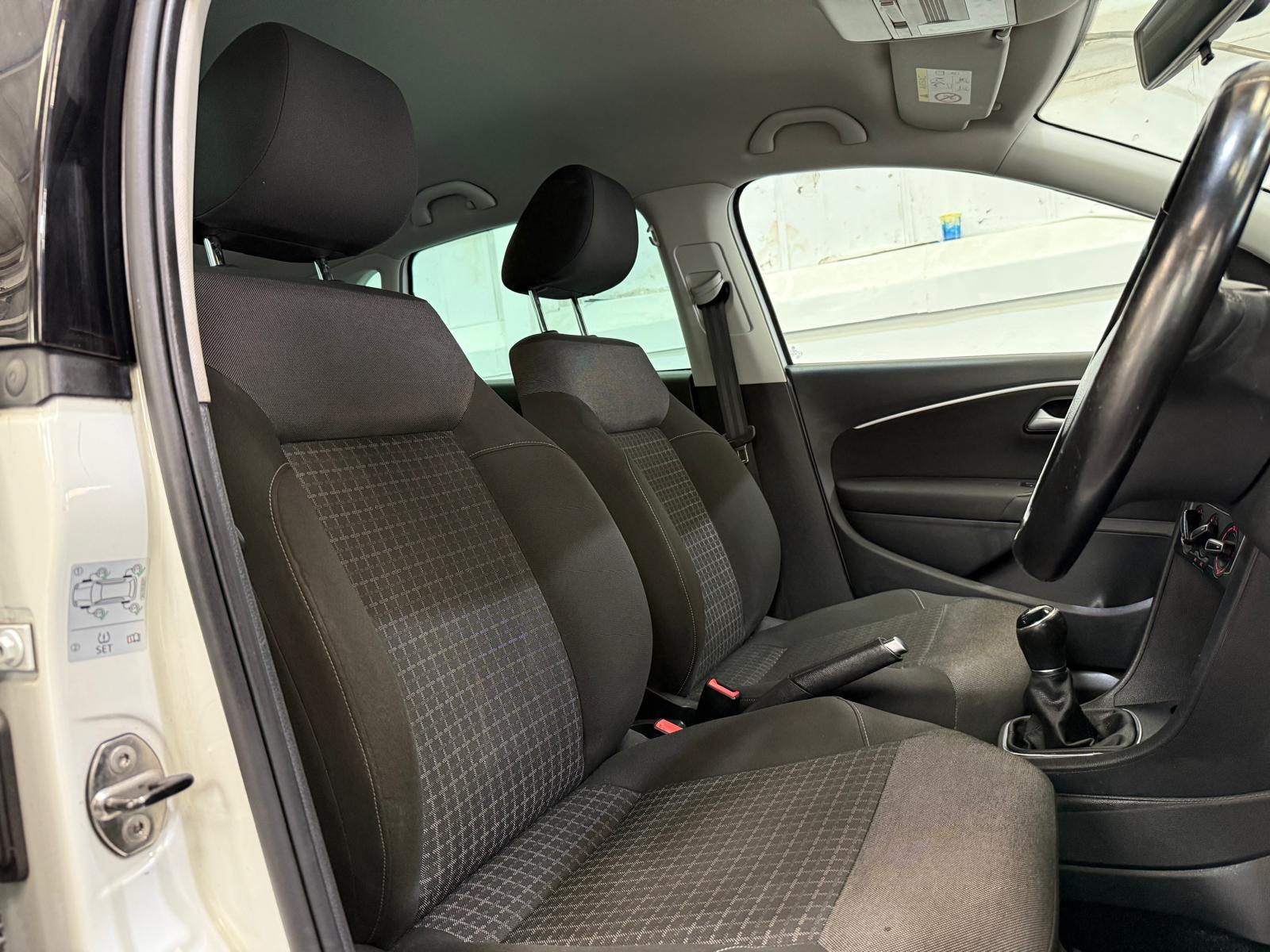 Volkswagen Polo 1.0 BlueMotion Tech Match Hatchback 5dr Petrol Manual Euro 6 (s/s) (60 ps)