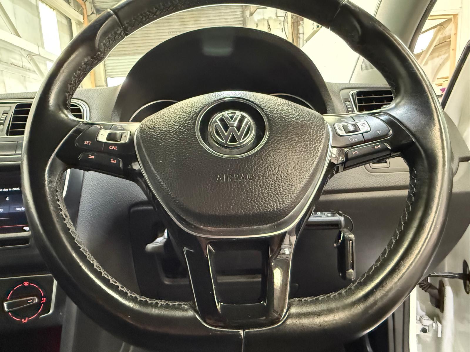 Volkswagen Polo 1.0 BlueMotion Tech Match Hatchback 5dr Petrol Manual Euro 6 (s/s) (60 ps)