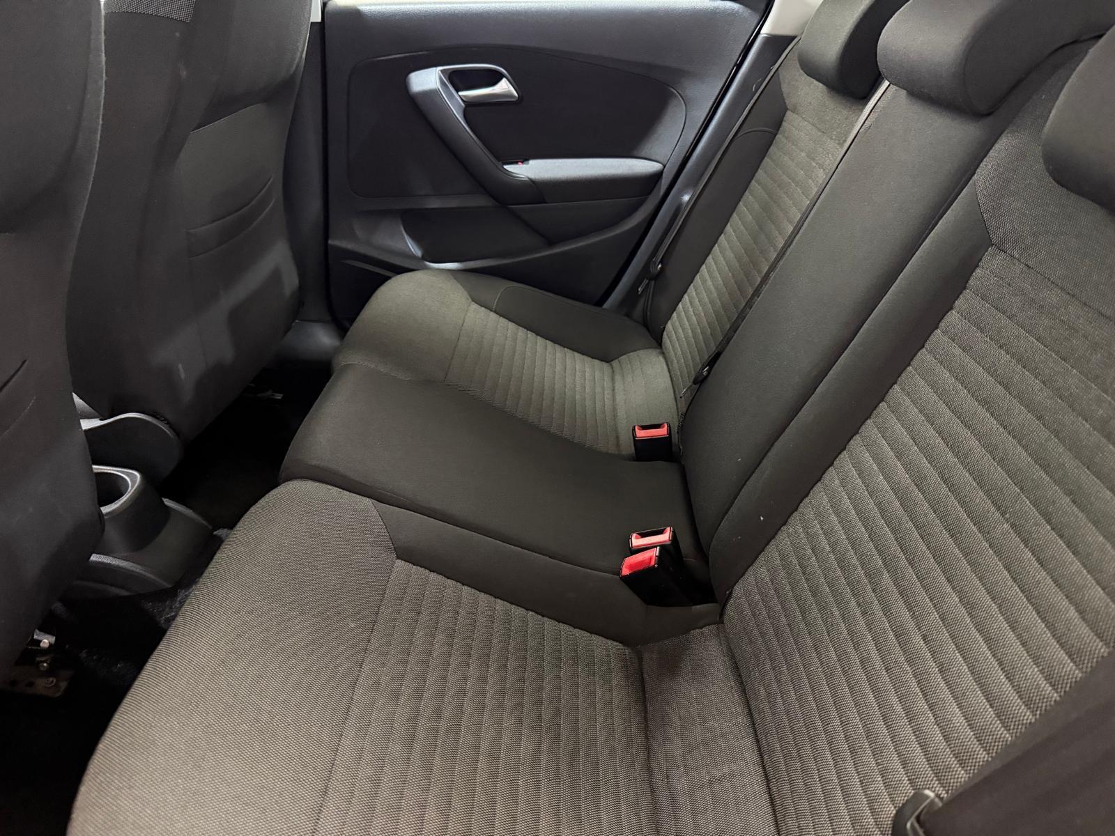 Volkswagen Polo 1.4 SE Hatchback 5dr Petrol Manual Euro 5 (85 ps)