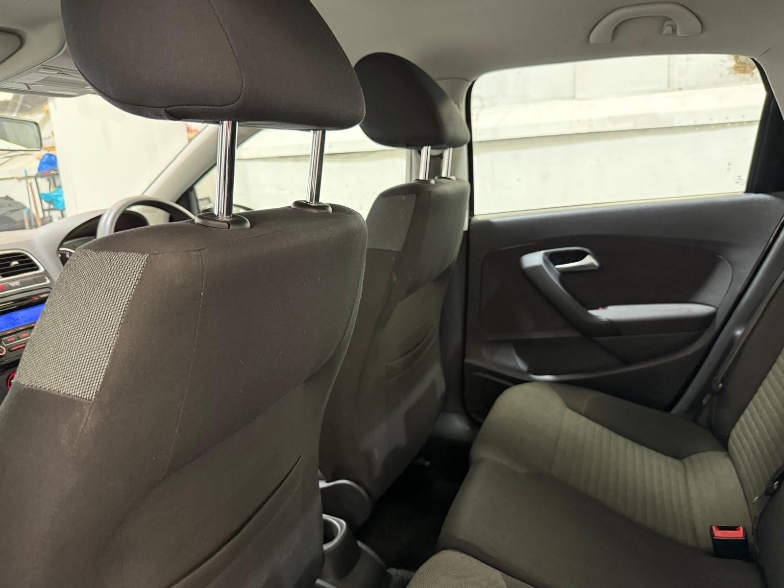 Volkswagen Polo 1.4 SE Hatchback 5dr Petrol Manual Euro 5 (85 ps)