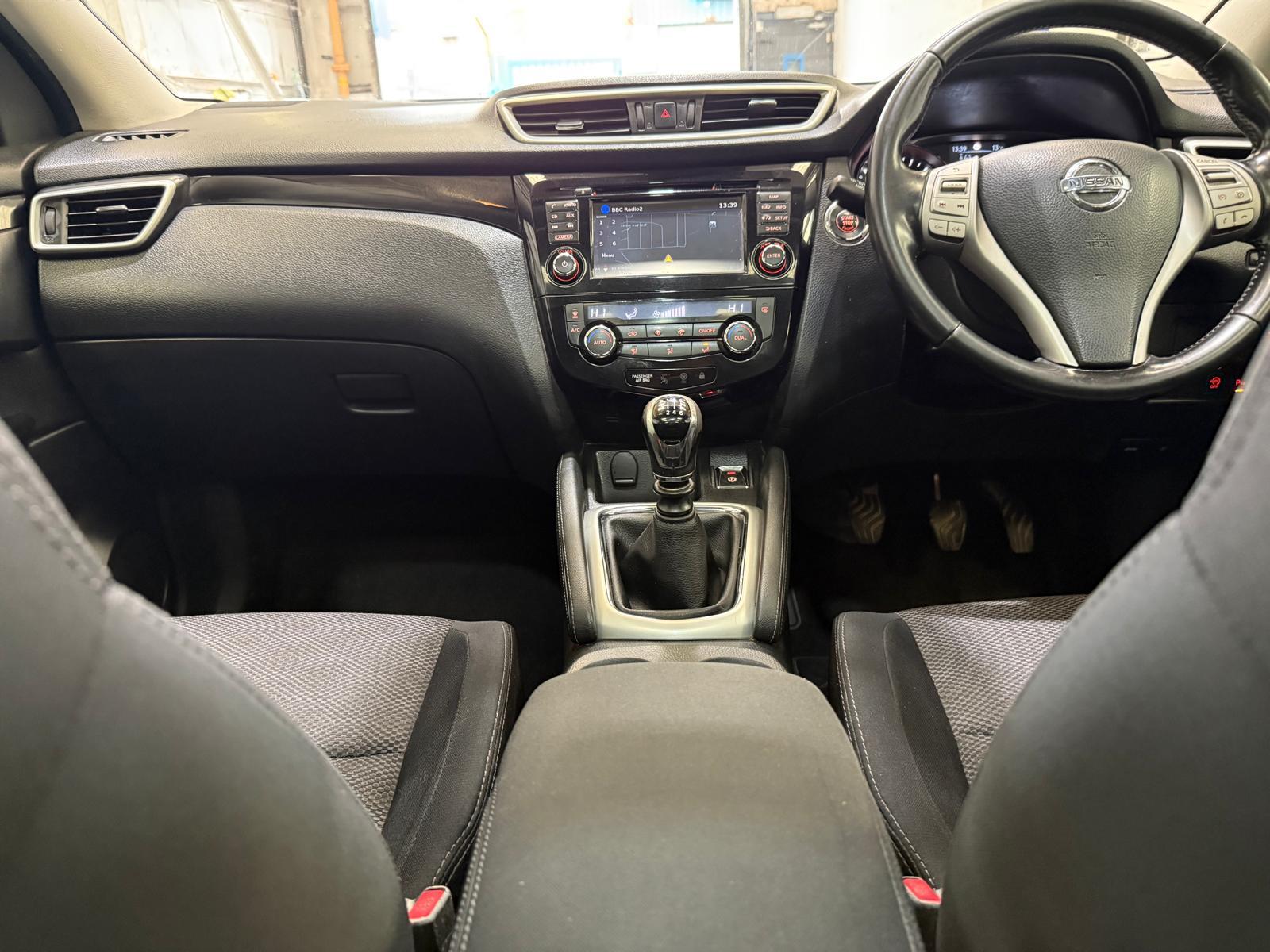 Nissan Qashqai 1.5 dCi n-tec+ SUV 5dr Diesel Manual 2WD Euro 5 (s/s) (110 ps)