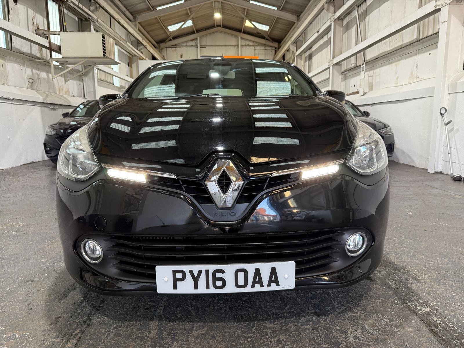 Renault Clio 1.5 dCi Dynamique Nav Hatchback 5dr Diesel Manual Euro 6 (s/s) (90 ps)