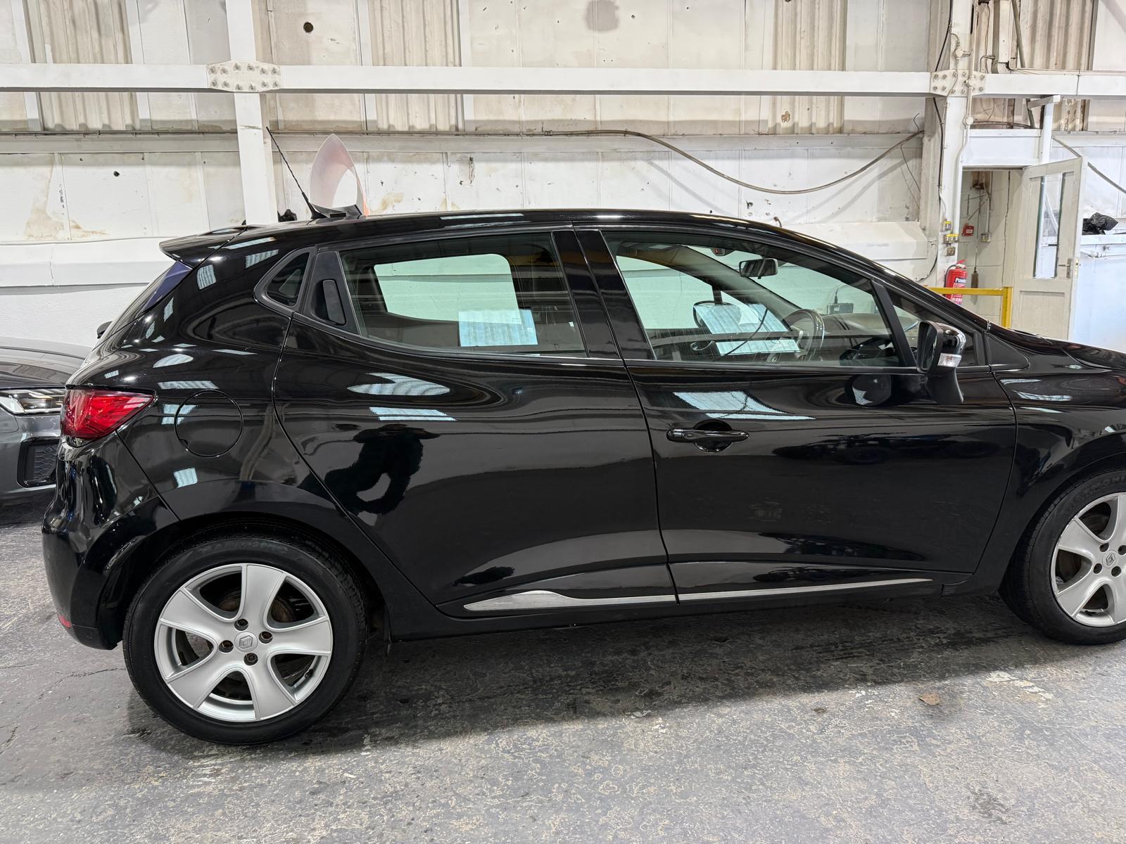 Renault Clio 1.5 dCi Dynamique Nav Hatchback 5dr Diesel Manual Euro 6 (s/s) (90 ps)