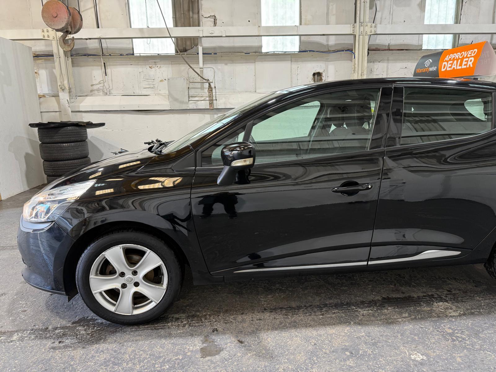 Renault Clio 1.5 dCi Dynamique Nav Hatchback 5dr Diesel Manual Euro 6 (s/s) (90 ps)
