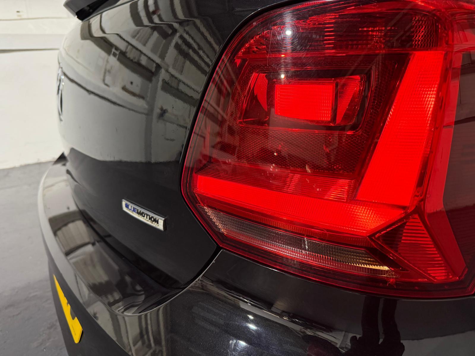 Volkswagen Polo 1.0 BlueMotion Tech S Hatchback 5dr Petrol Manual Euro 6 (s/s) (A/C) (60 ps)