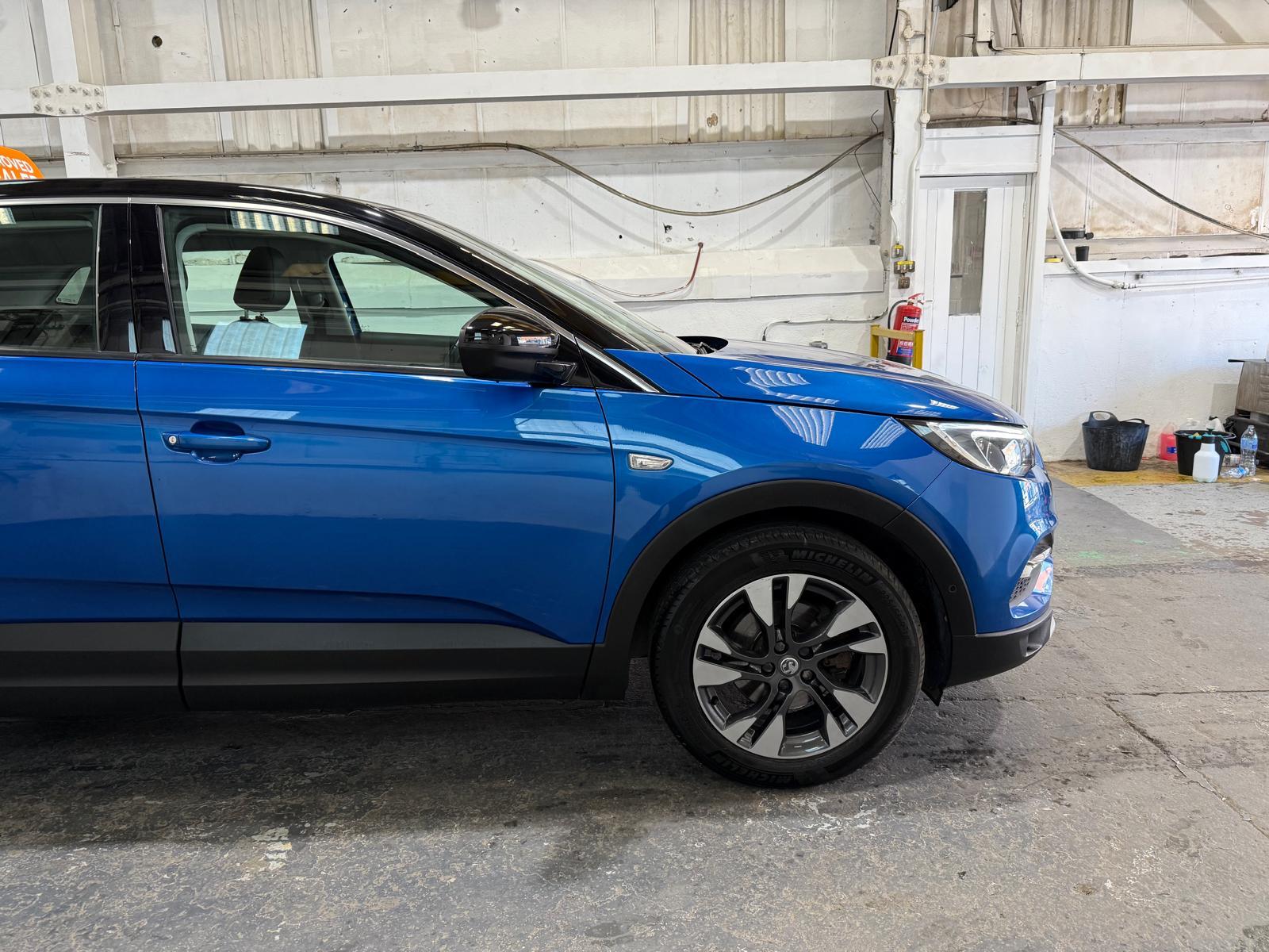 Vauxhall Grandland X 1.2 Turbo GPF Sport Nav SUV 5dr Petrol Manual Euro 6 (s/s) (130 ps)