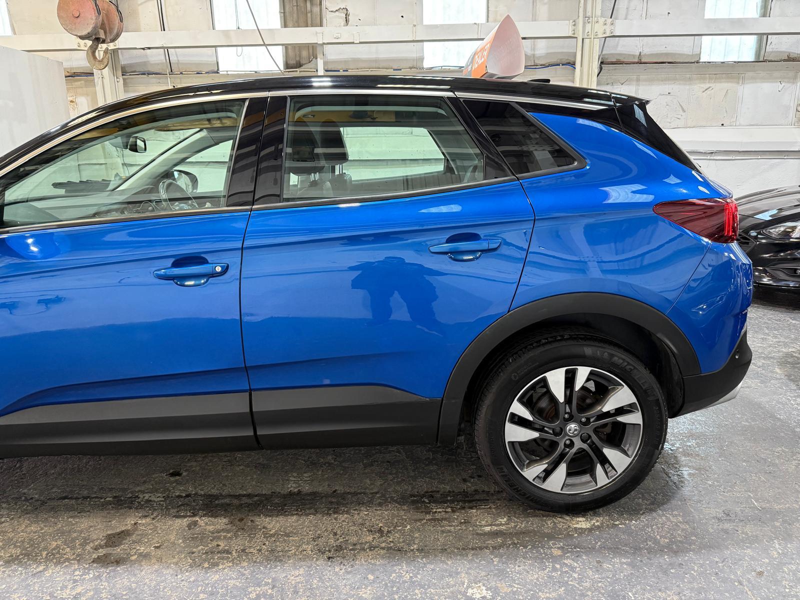 Vauxhall Grandland X 1.2 Turbo GPF Sport Nav SUV 5dr Petrol Manual Euro 6 (s/s) (130 ps)