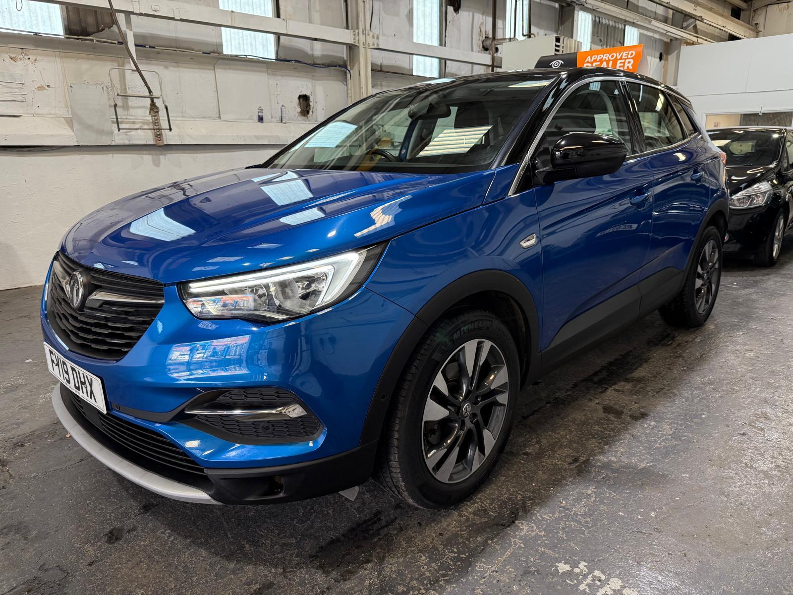 Vauxhall Grandland X 1.2 Turbo GPF Sport Nav SUV 5dr Petrol Manual Euro 6 (s/s) (130 ps)