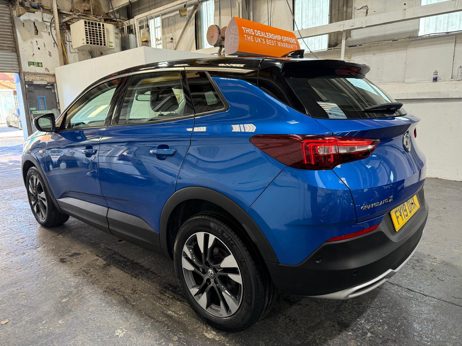 Vauxhall Grandland X 1.2 Turbo GPF Sport Nav SUV 5dr Petrol Manual Euro 6 (s/s) (130 ps)