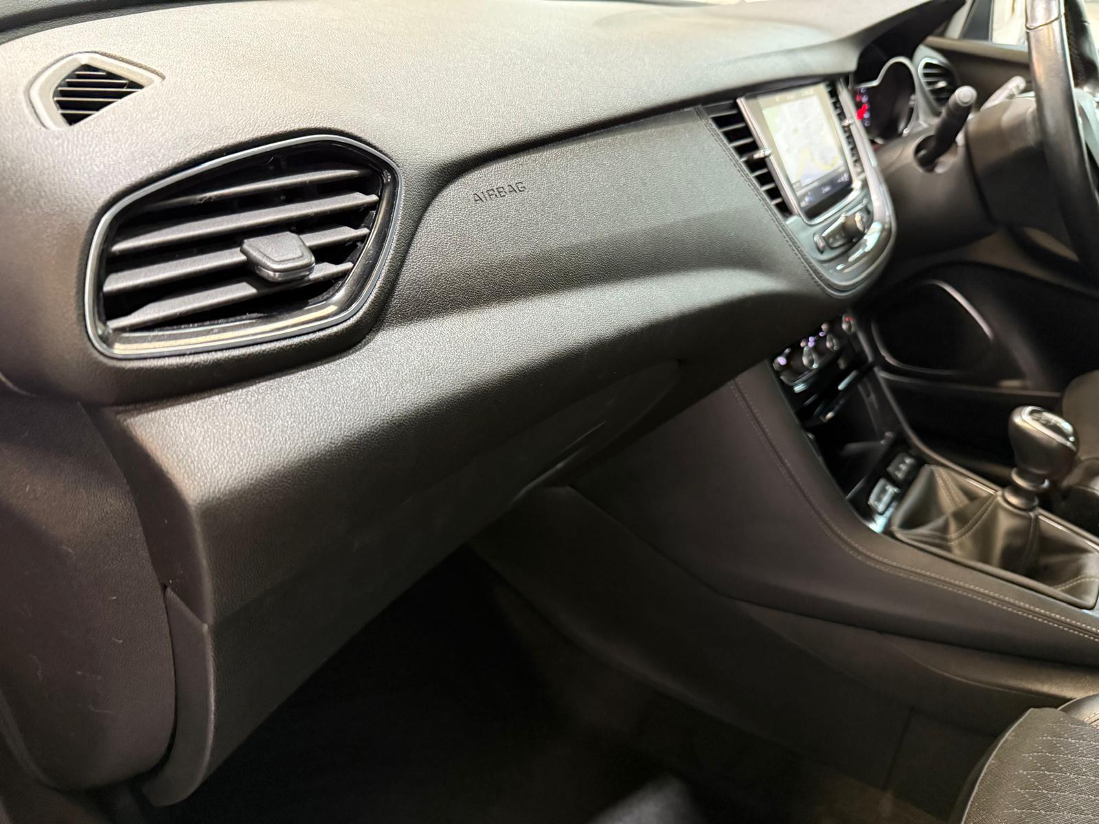 Vauxhall Grandland X 1.2 Turbo GPF Sport Nav SUV 5dr Petrol Manual Euro 6 (s/s) (130 ps)