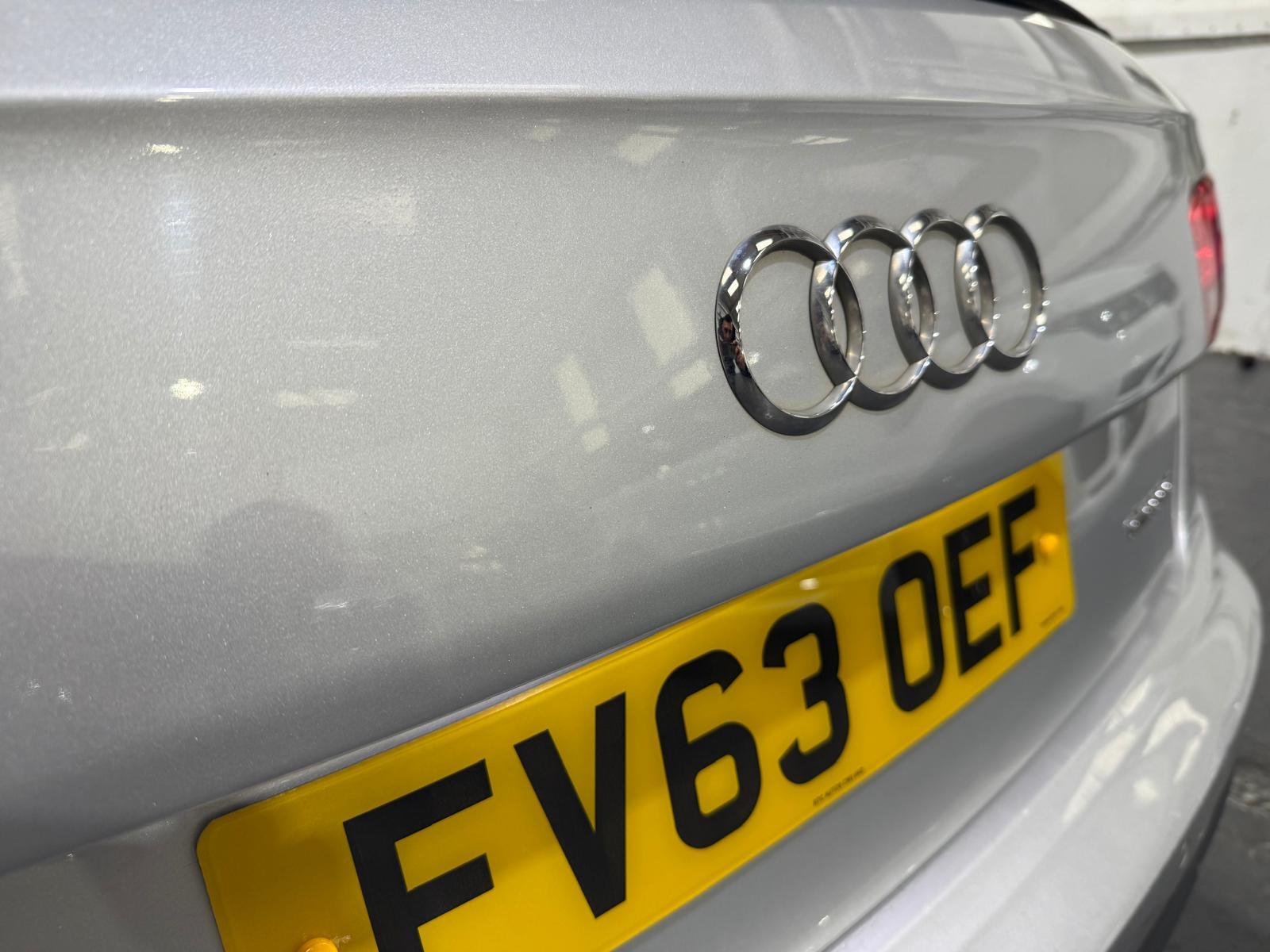 Audi A6 Allroad 3.0 TDI V6 Estate 5dr Diesel S Tronic quattro Euro 5 (s/s) (204 ps)