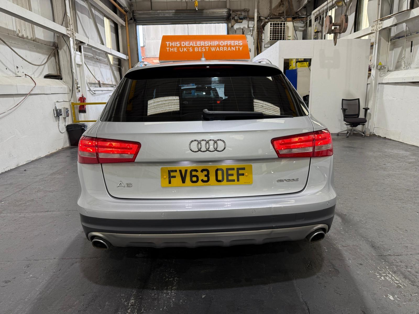 Audi A6 Allroad 3.0 TDI V6 Estate 5dr Diesel S Tronic quattro Euro 5 (s/s) (204 ps)