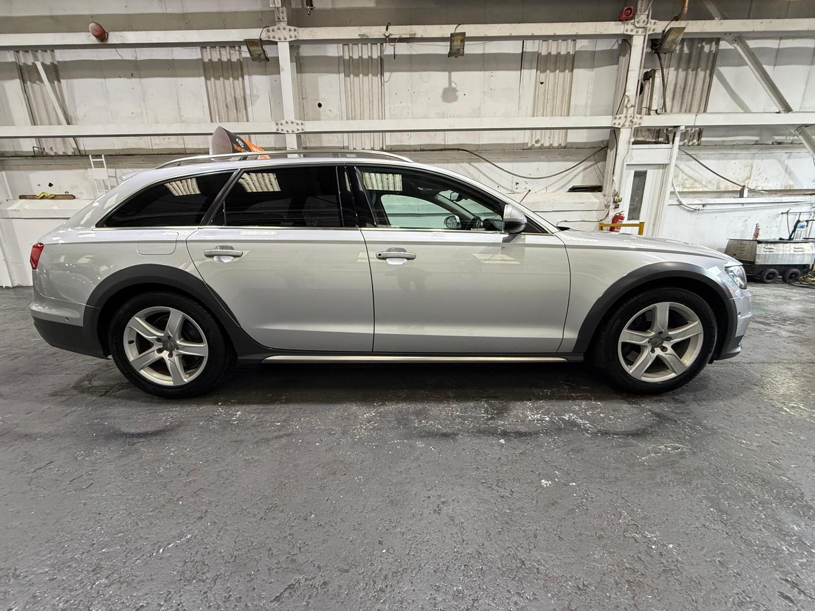 Audi A6 Allroad 3.0 TDI V6 Estate 5dr Diesel S Tronic quattro Euro 5 (s/s) (204 ps)