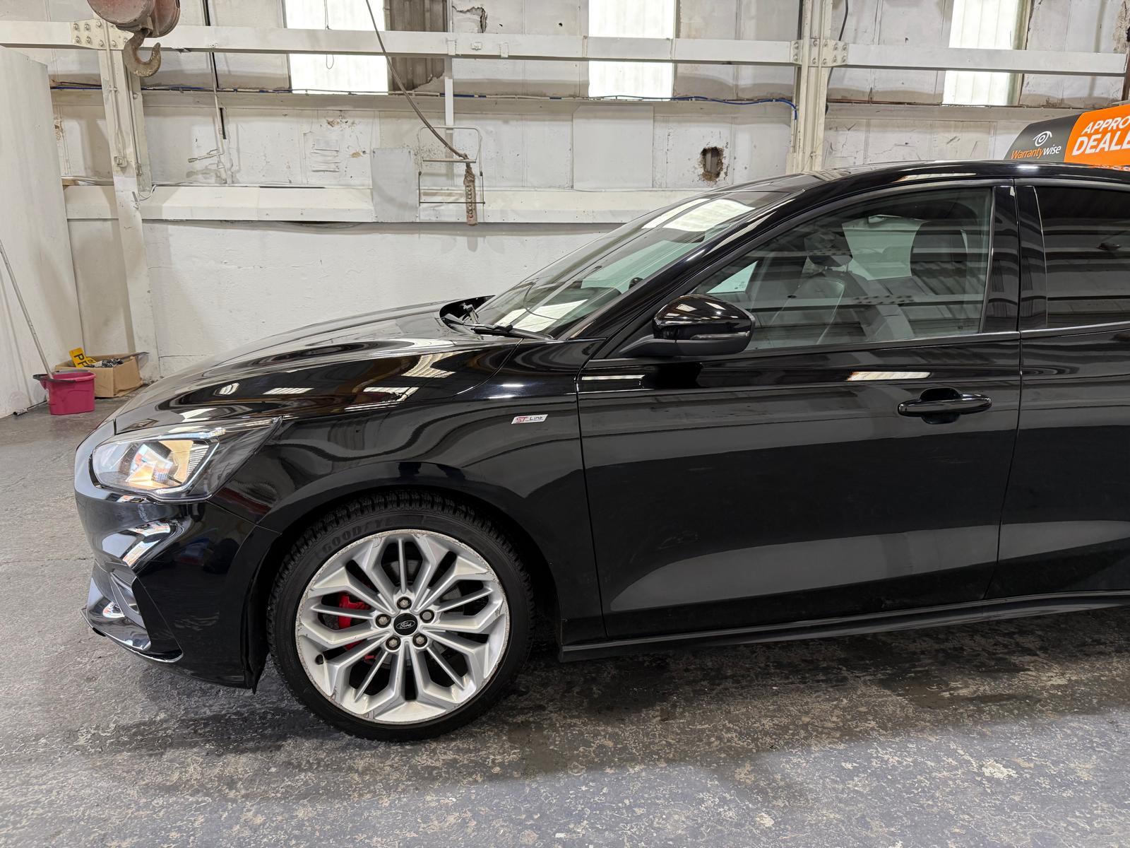 Ford Focus 1.0T EcoBoost ST-Line X Hatchback 5dr Petrol Manual Euro 6 (s/s) (125 ps)