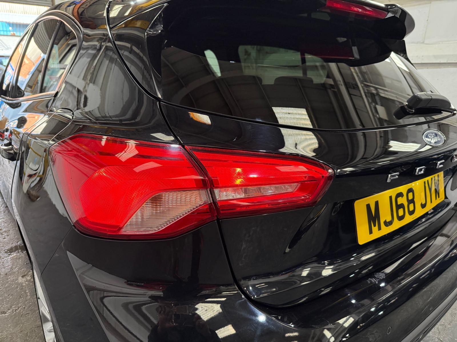 Ford Focus 1.0T EcoBoost ST-Line X Hatchback 5dr Petrol Manual Euro 6 (s/s) (125 ps)
