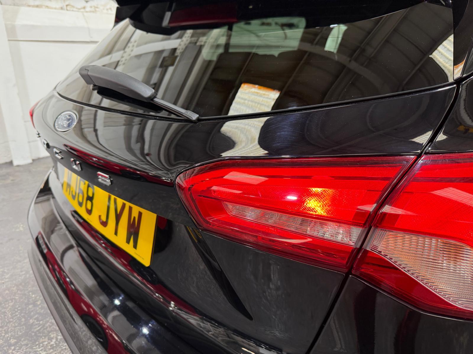 Ford Focus 1.0T EcoBoost ST-Line X Hatchback 5dr Petrol Manual Euro 6 (s/s) (125 ps)