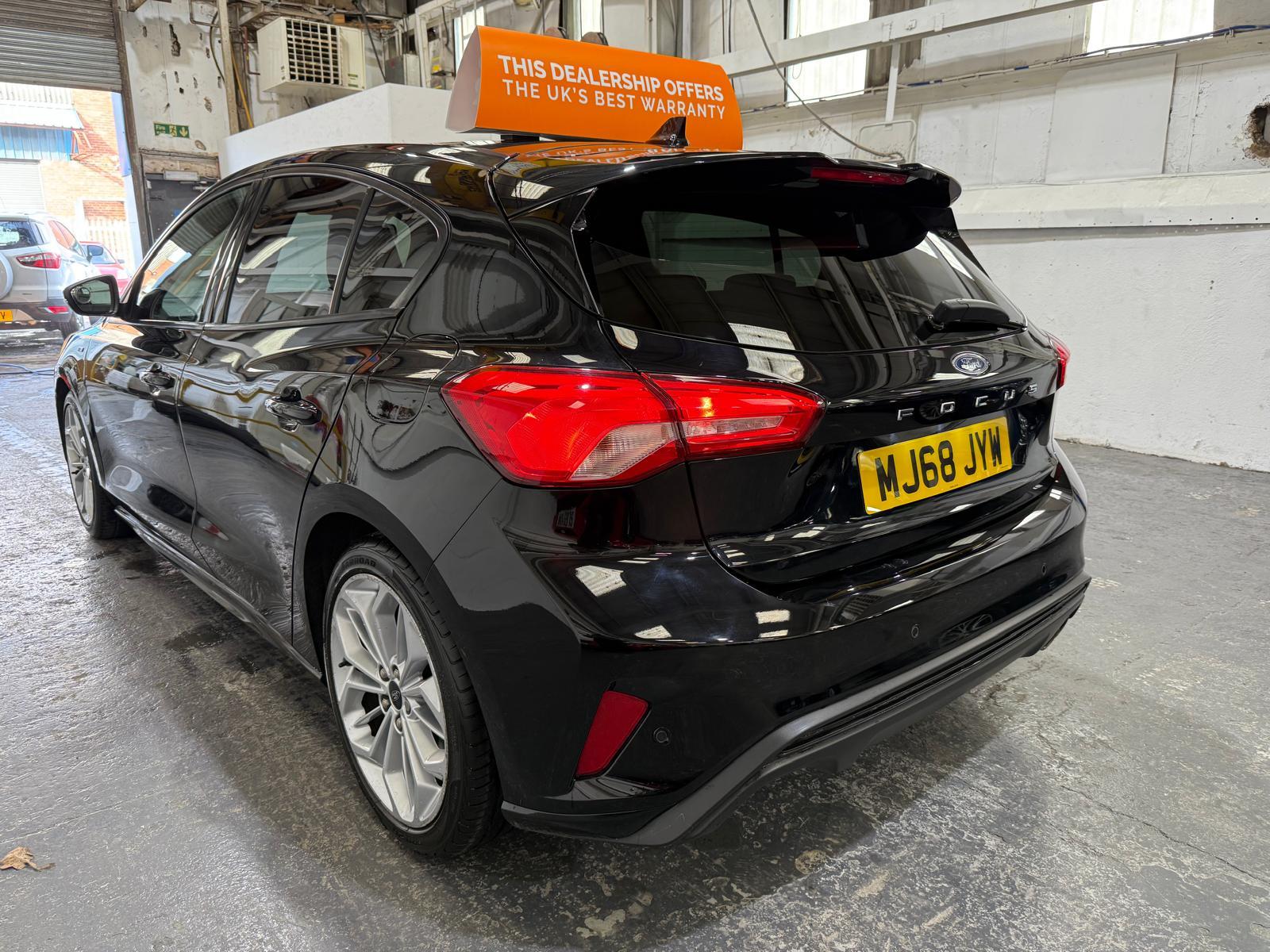Ford Focus 1.0T EcoBoost ST-Line X Hatchback 5dr Petrol Manual Euro 6 (s/s) (125 ps)