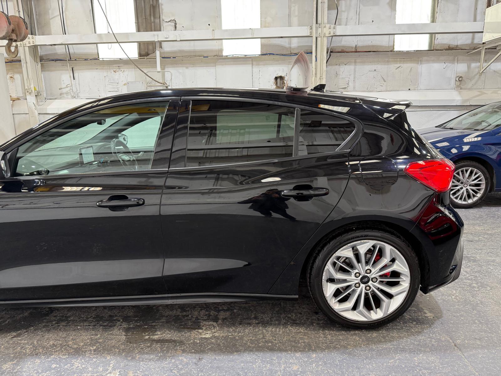 Ford Focus 1.0T EcoBoost ST-Line X Hatchback 5dr Petrol Manual Euro 6 (s/s) (125 ps)
