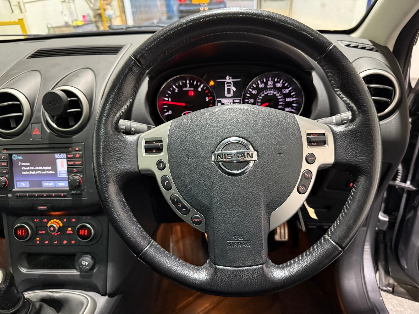 Nissan Qashqai 1.5 dCi n-tec+ SUV 5dr Diesel Manual 2WD Euro 5 (110 ps)