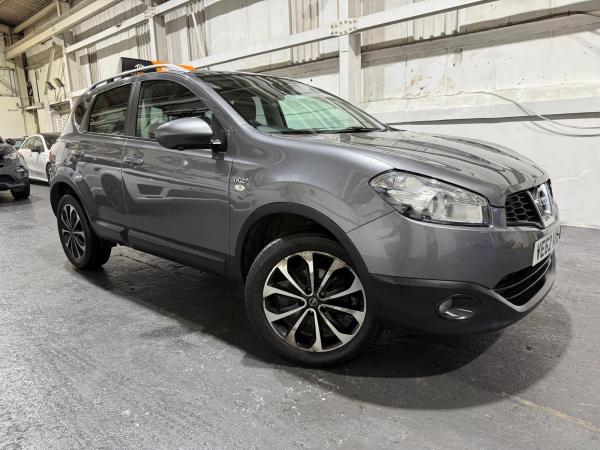 Nissan Qashqai 1.5 dCi n-tec+ SUV 5dr Diesel Manual 2WD Euro 5 (110 ps)