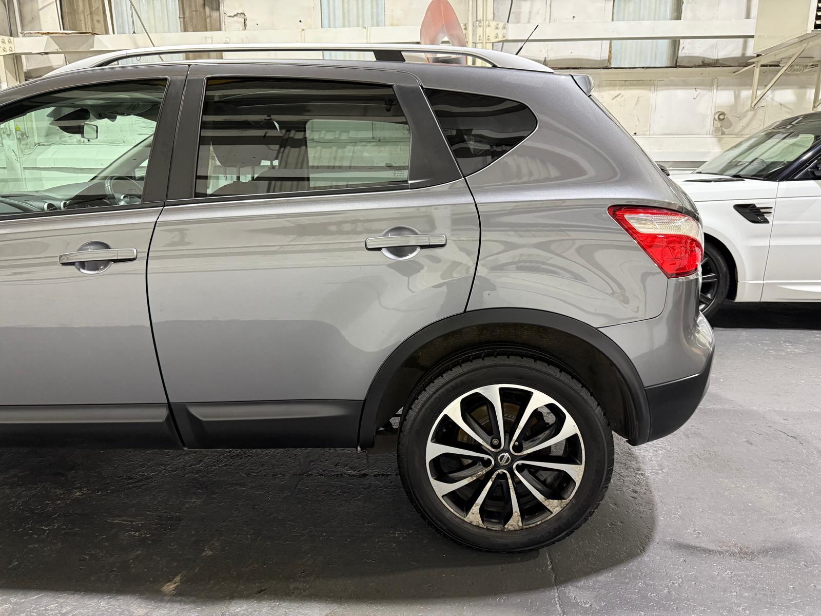 Nissan Qashqai 1.5 dCi n-tec+ SUV 5dr Diesel Manual 2WD Euro 5 (110 ps)